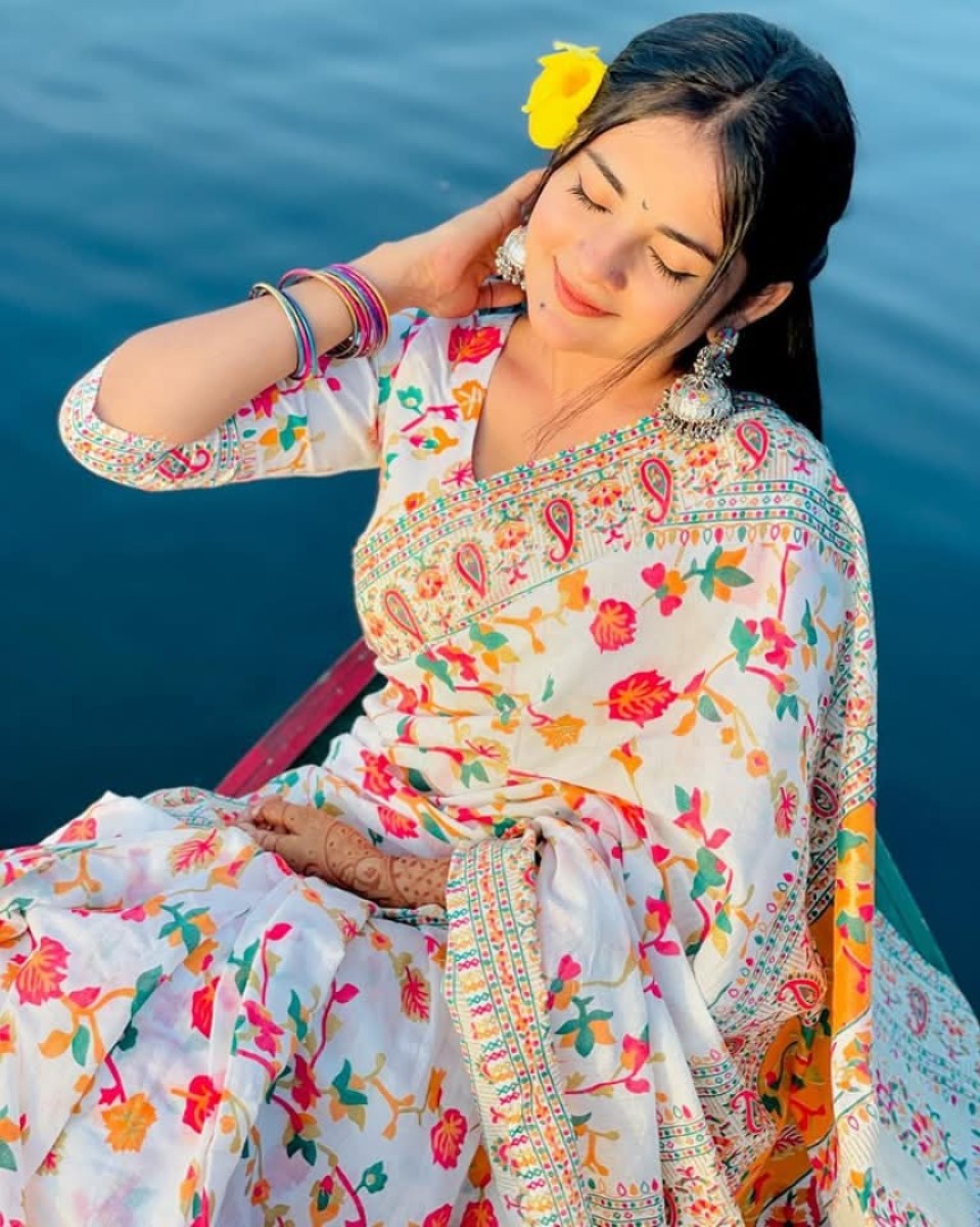 Premium Half Silk Saree(White)