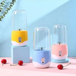 Electric Plastic Capsule Shape Portable Juicer